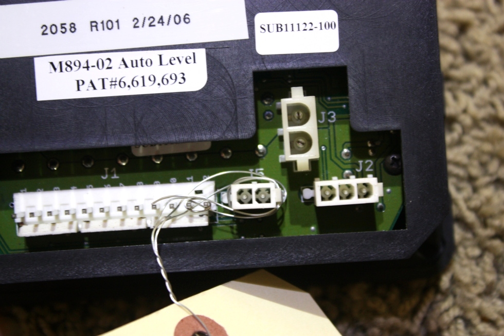 RV Components USED EQUALIZER SYSTEMS AUTO LEVEL TOUCH PAD M89402 RV